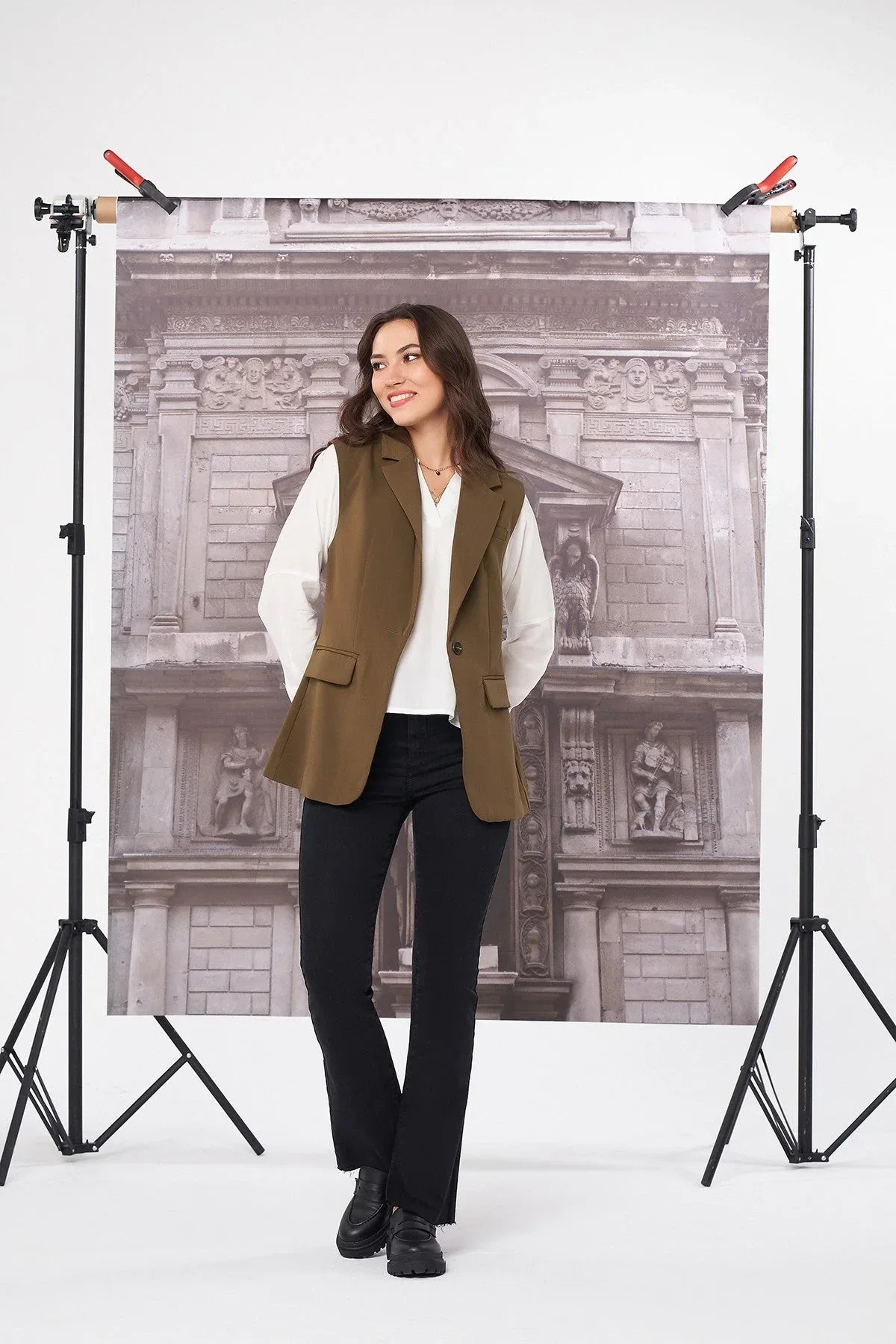 FLARED JEANS FOR WOMEN - Image 4