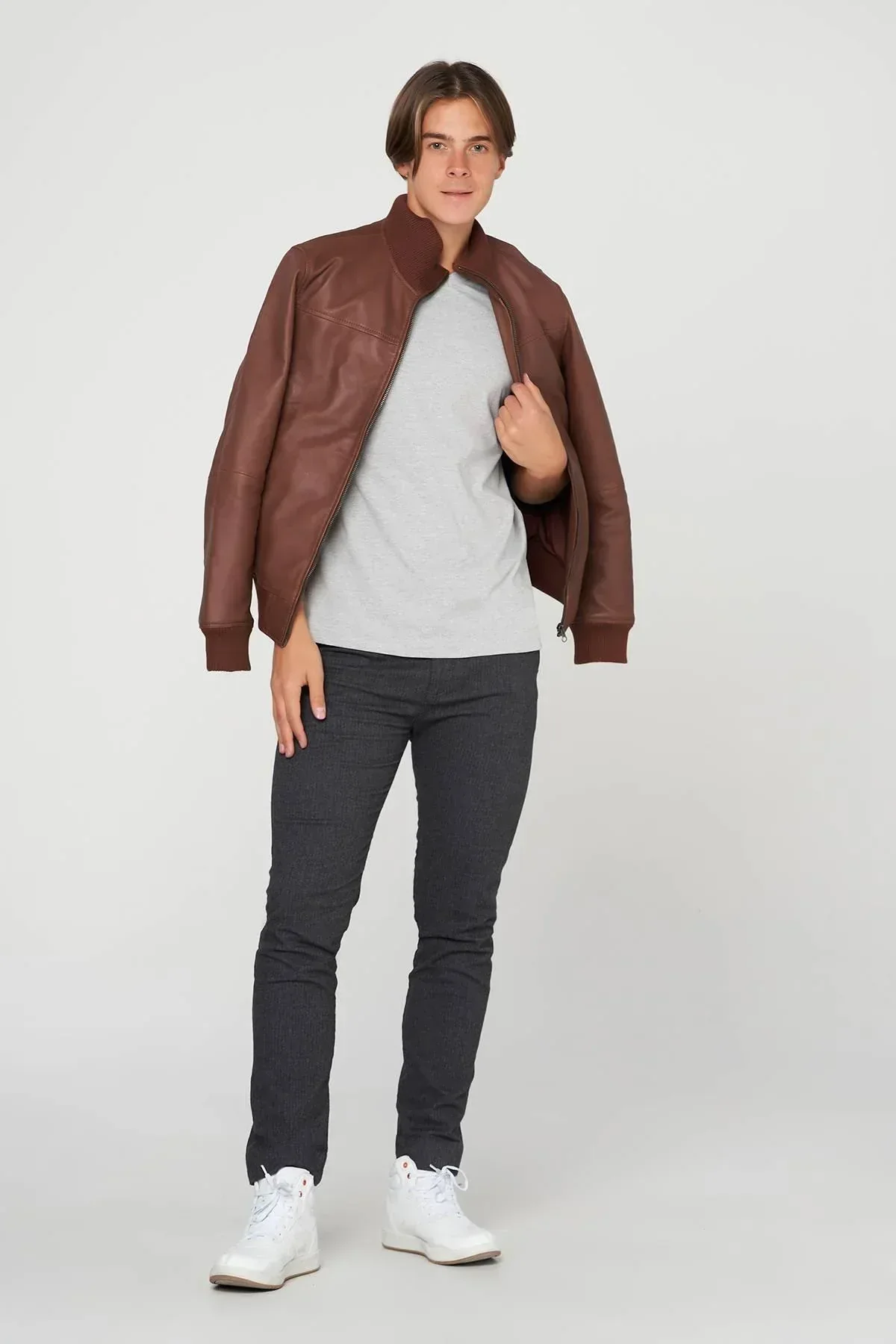 REGULAR-FIT CHINOS TROUSER FOR MEN - Image 5