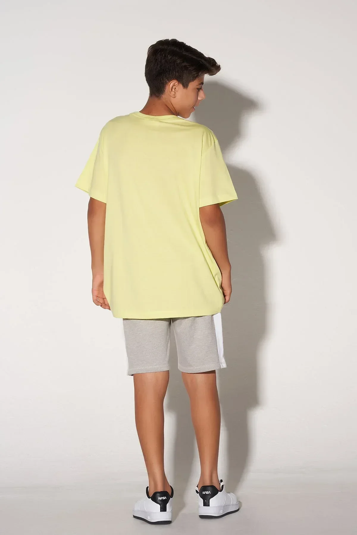 GRAPHIC T-SHIRT FOR BOYS - LIME - Image 3