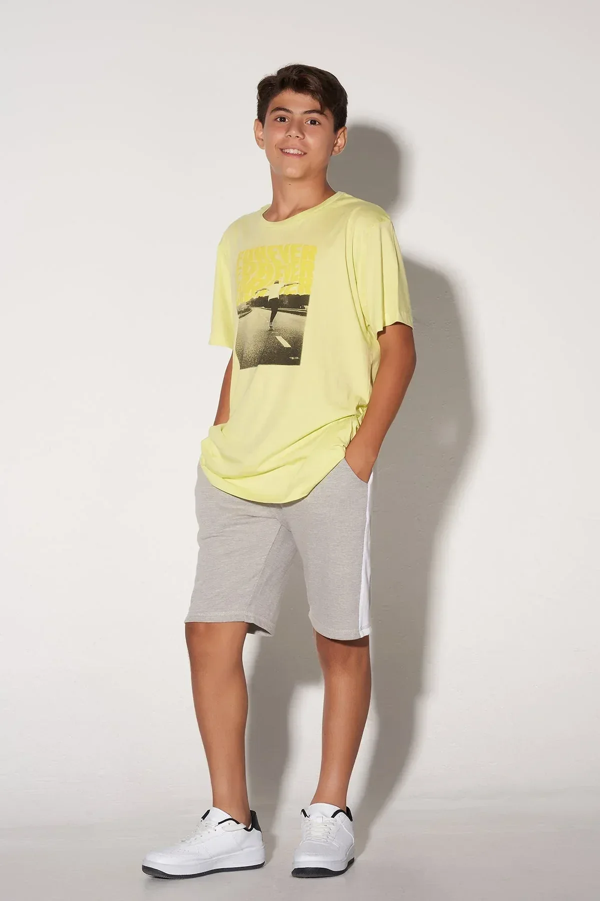 GRAPHIC T-SHIRT FOR BOYS - LIME - Image 4