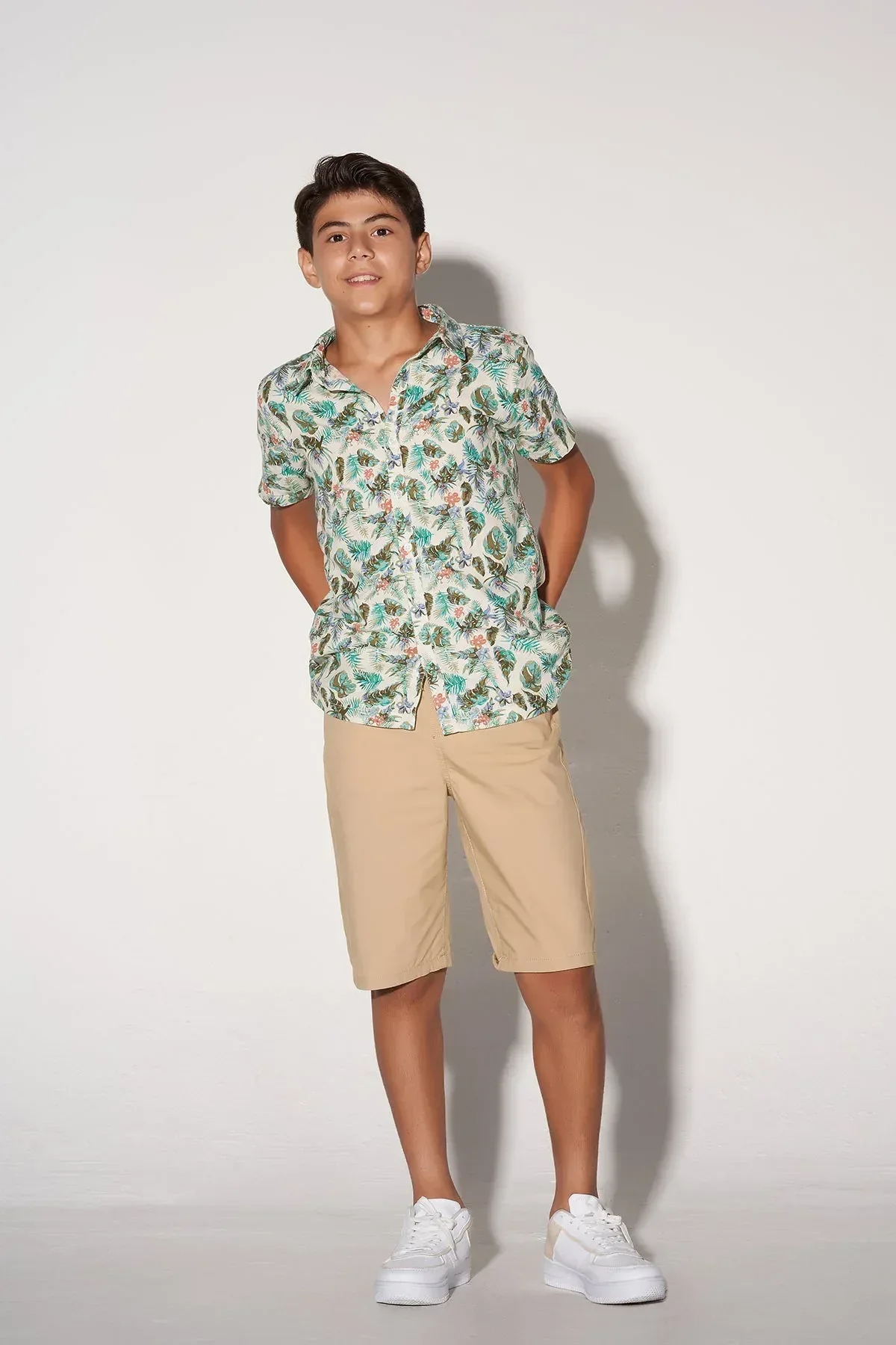 SAFARI LEAVE BUTTON DOWN SHIRT FOR BOYS - ECRU