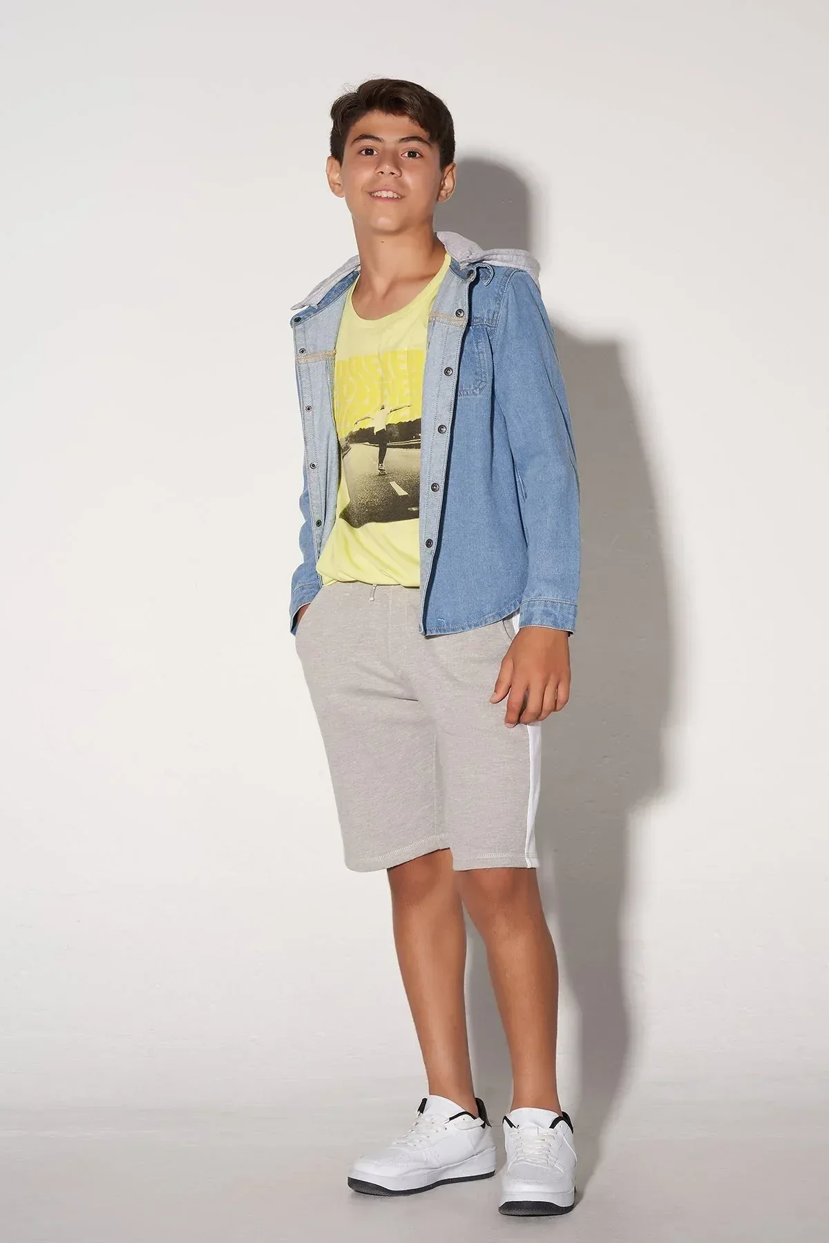 HOODED DENIM SHIRT FOR BOYS - Image 4
