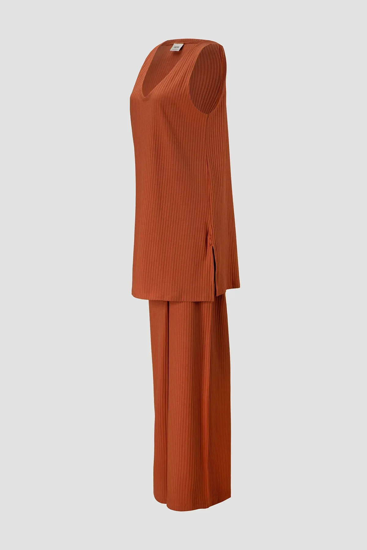 WOMEN SLEEVELESS CO-ORD SET - COGNAC - Image 2