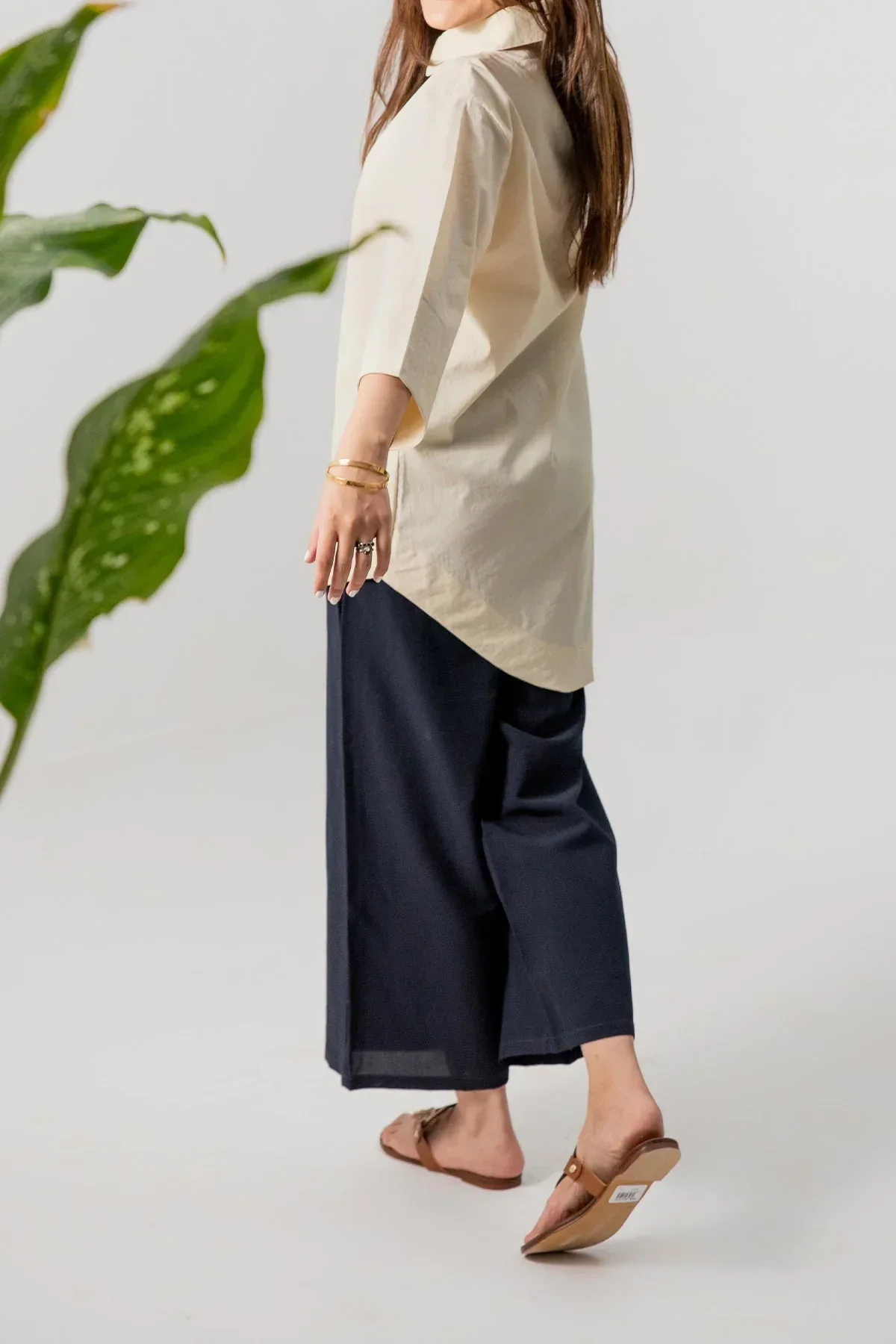 BASIC SHIRT FOR WOMEN - PEARL BUSH - Image 2