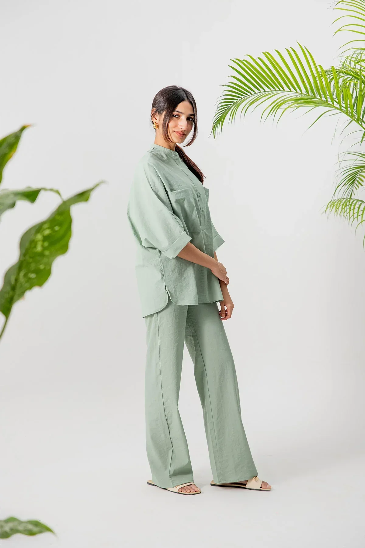 SOLID CO-ORD SET FOR WOMEN - SAGE GREEN - Image 2