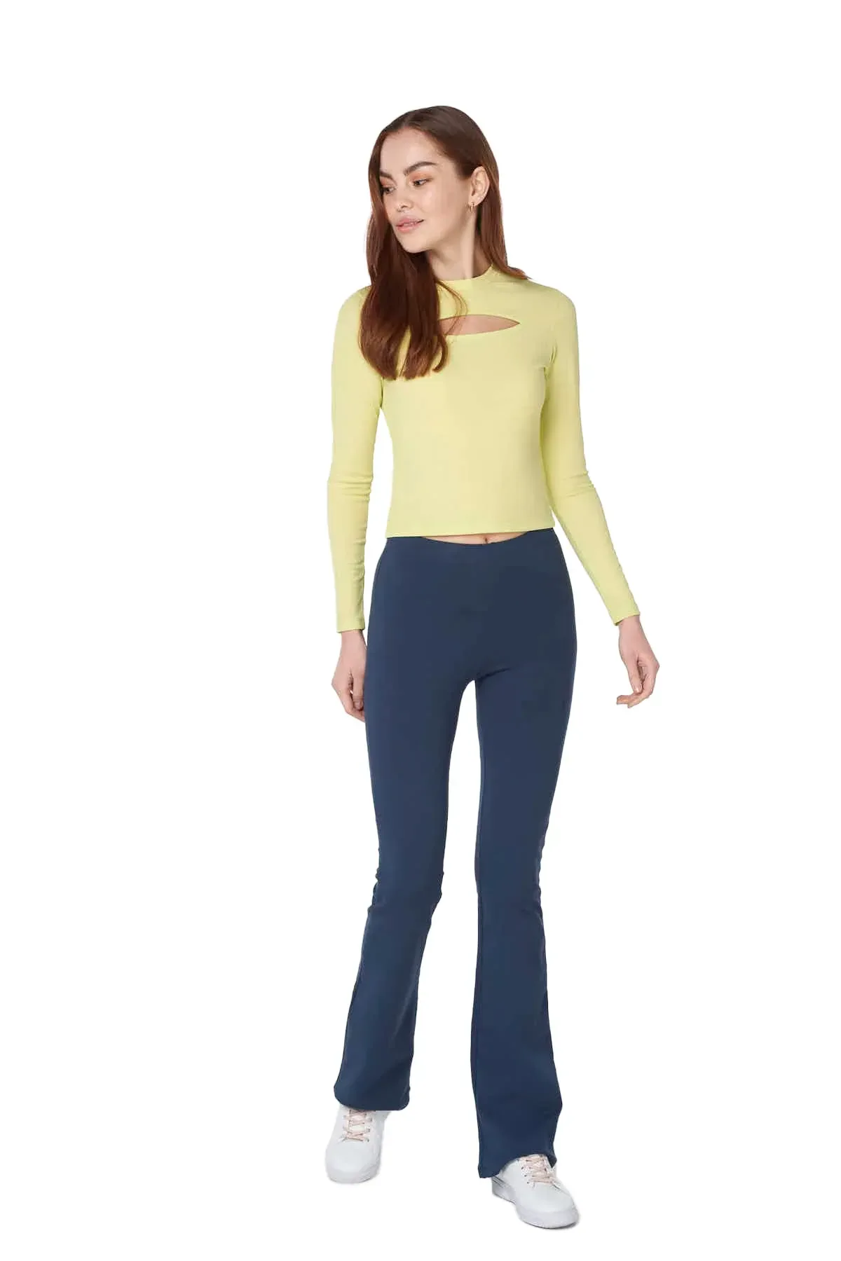 SOLID T-SHIRT FOR WOMEN - LIME - Image 3