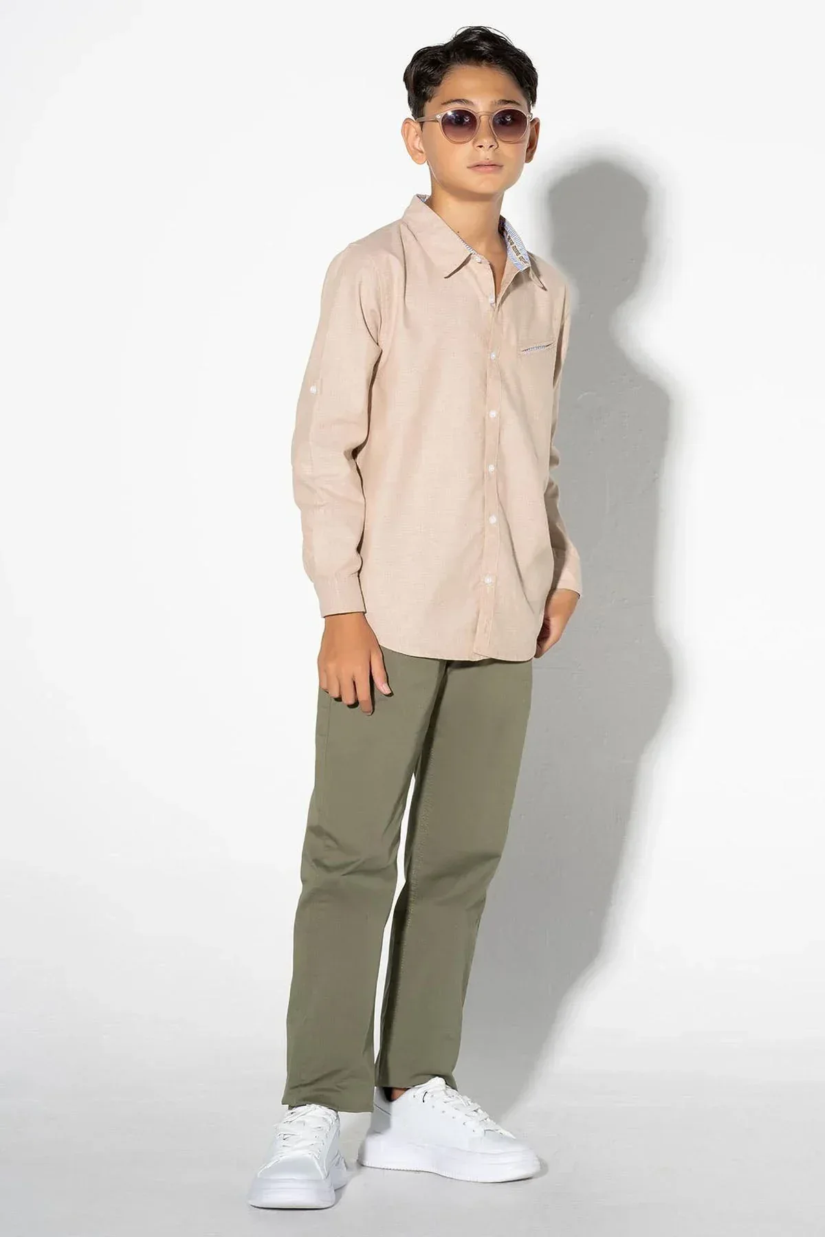 SOLID BUTTON DOWN SHIRT FOR BOYS - Image 3