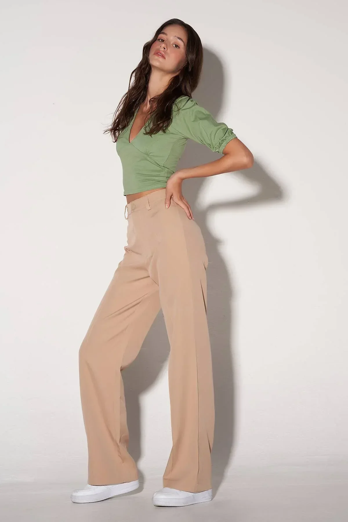 SOLID T-SHIRT FOR WOMEN - KHAKI - Image 3
