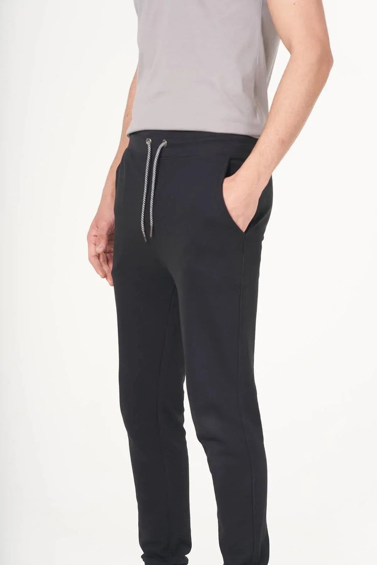 SOLID JOGGER PANT FOR MEN - CHARCOAL