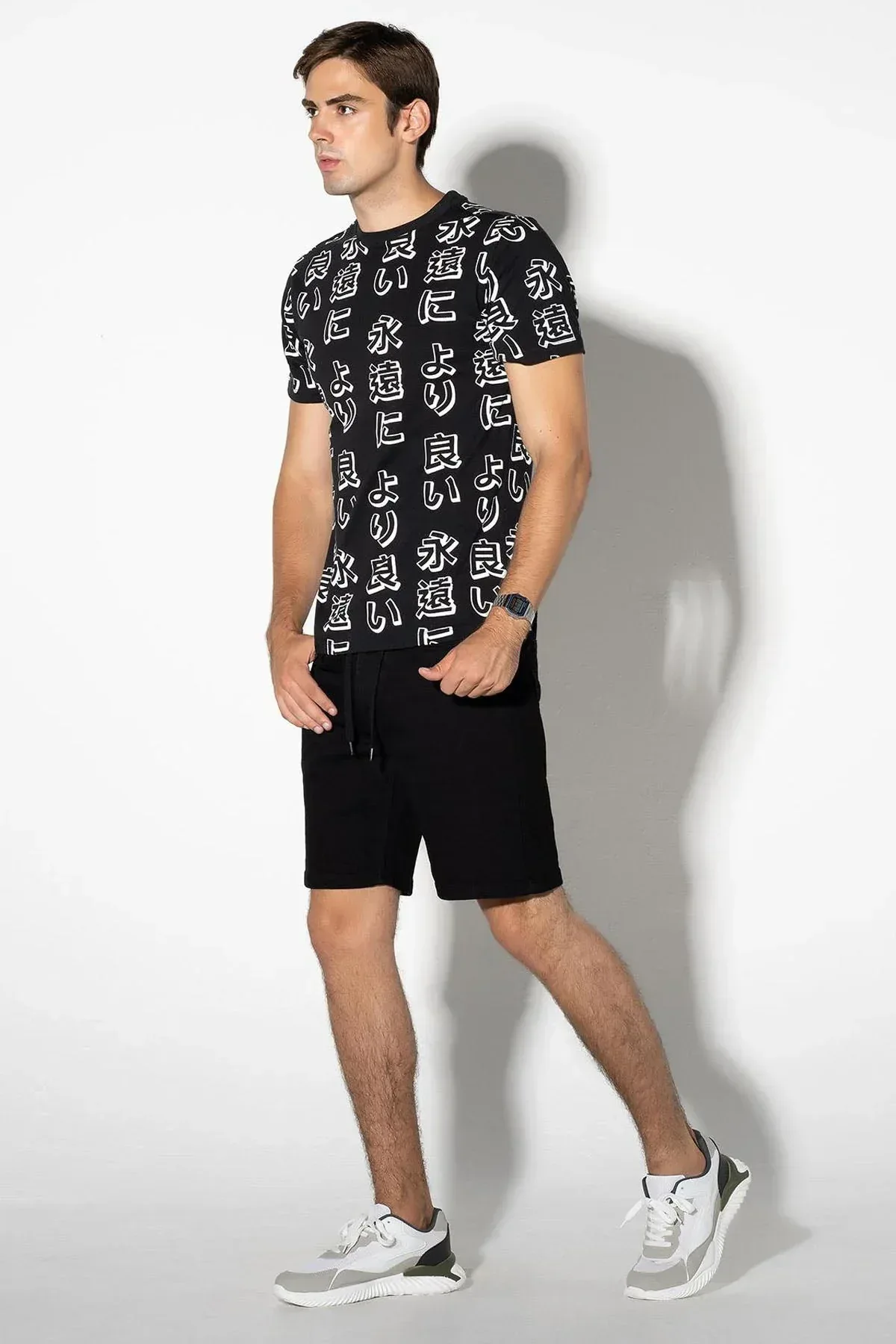 PRINTED T-SHIRT FOR MEN - BLACK - Image 2