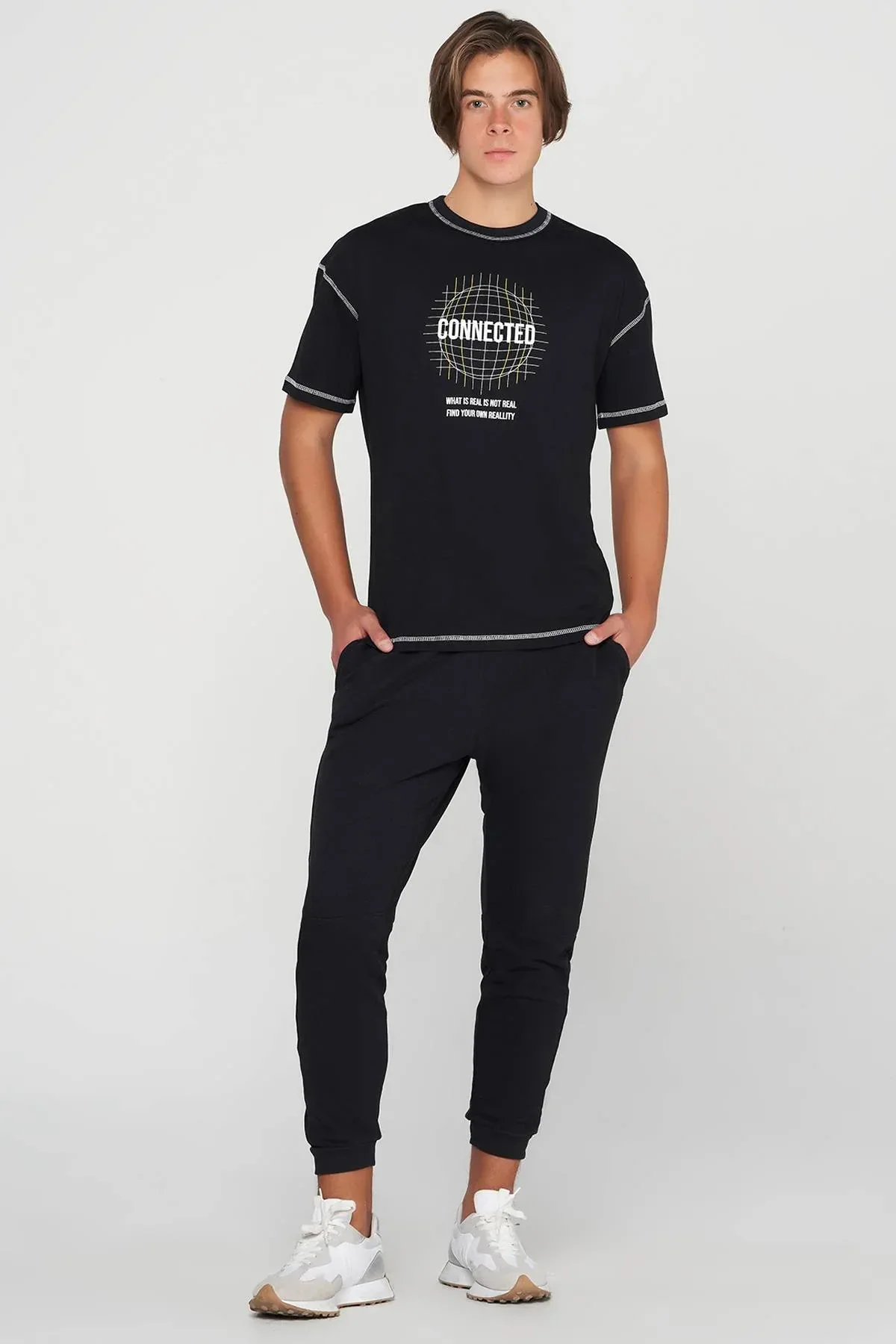 SOLID JOGGER PANT FOR MEN - BLACK