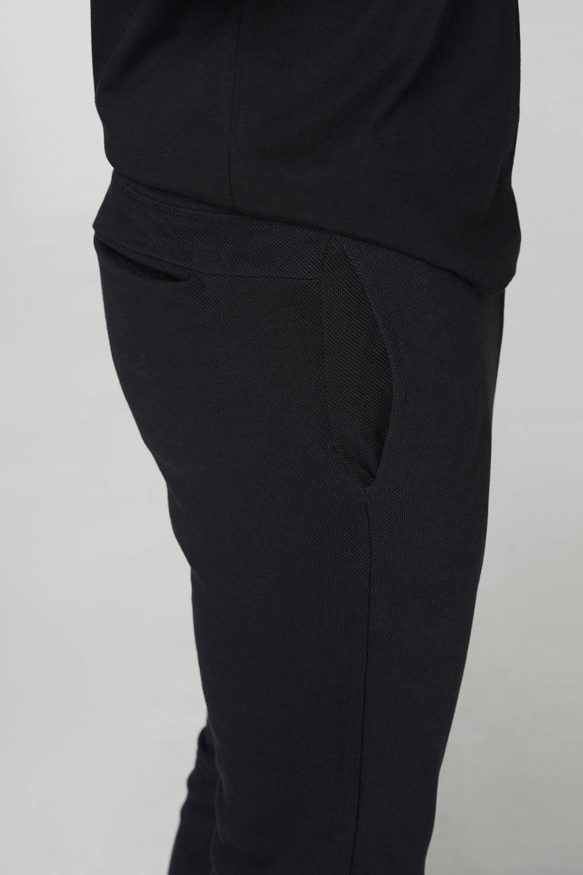 SOLID JOGGER PANT FOR MEN - BLACK - Image 4