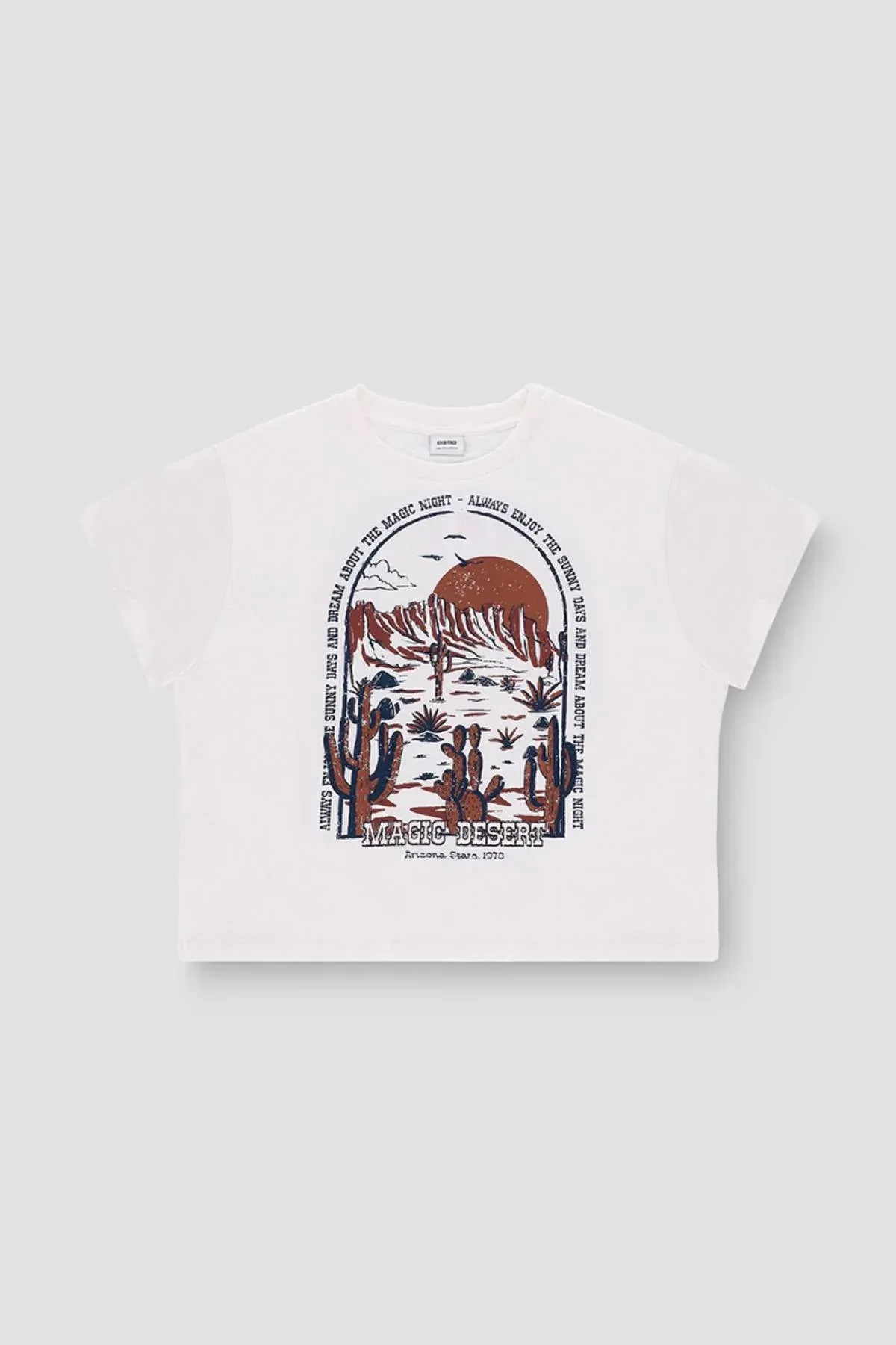 GRAPHIC T-SHIRT FOR WOMEN