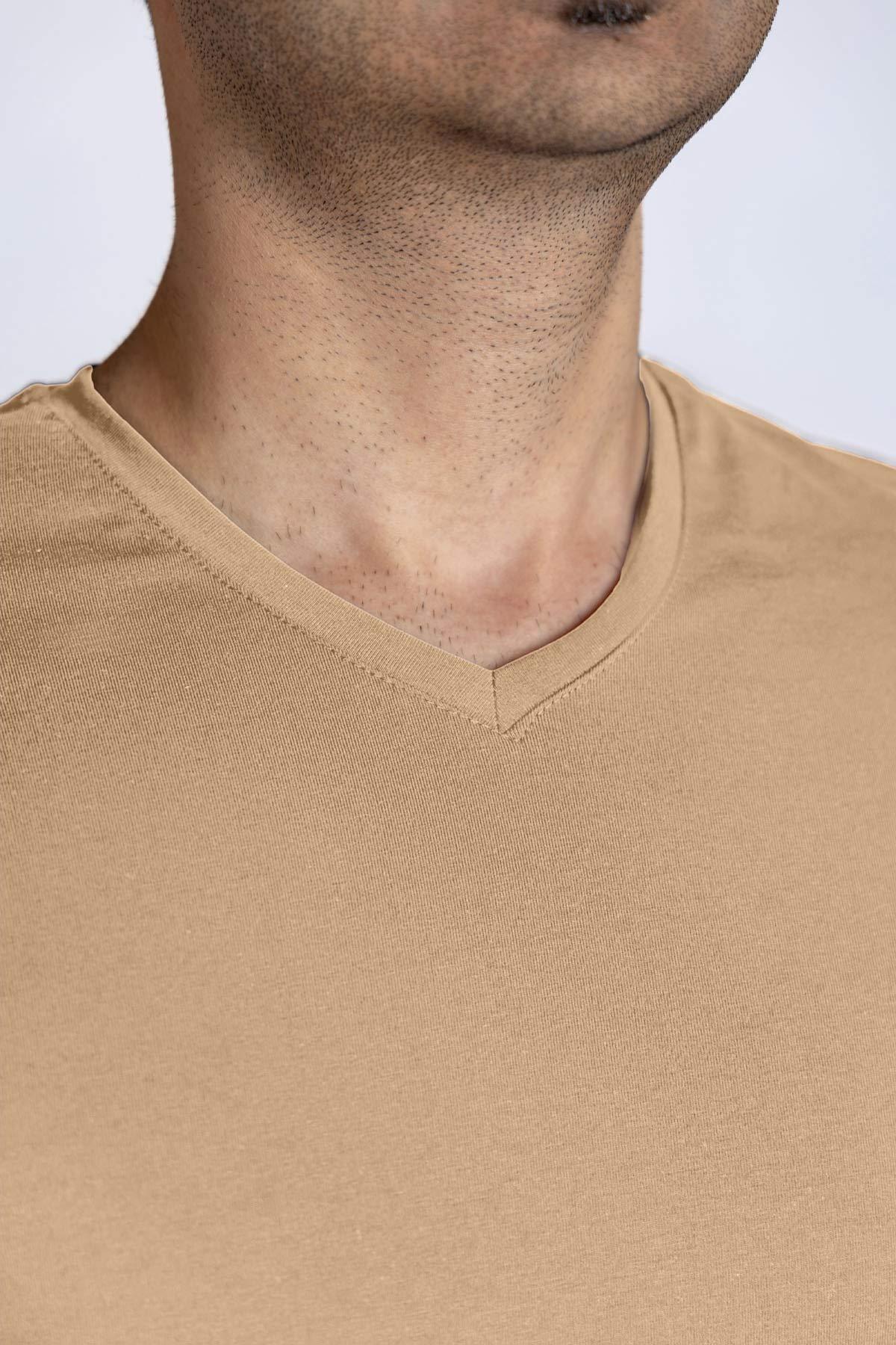 V-NECK SOLID T-SHIRT FOR MEN - Image 2