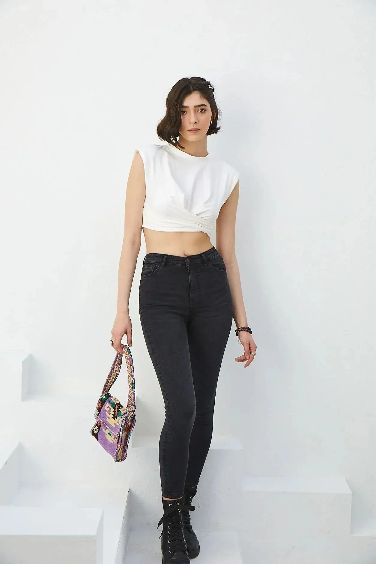 CROPPED T-SHIRT FOR WOMEN - WHITE