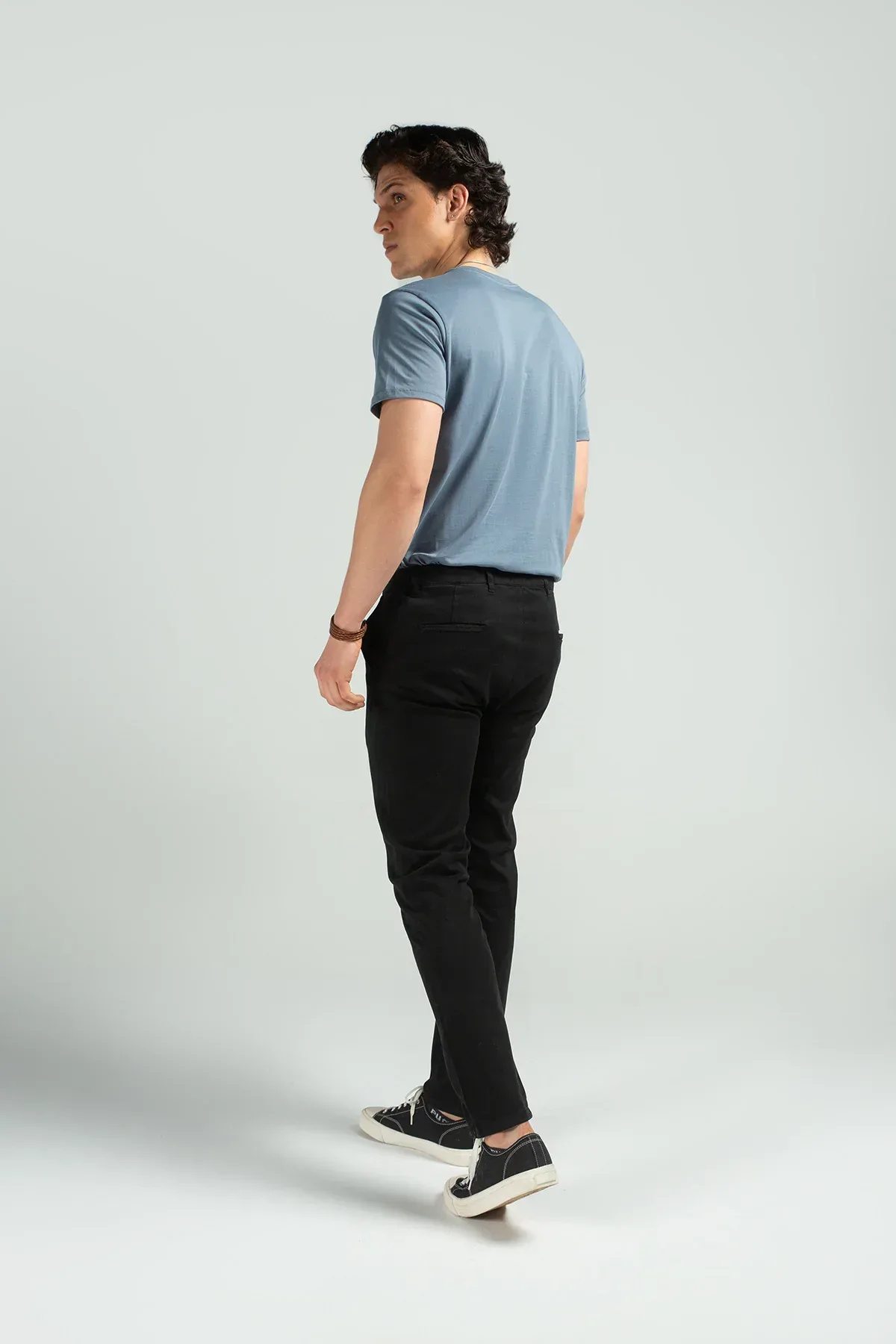 BASIC REGULAR FIT CHINOS FOR MEN - Image 3