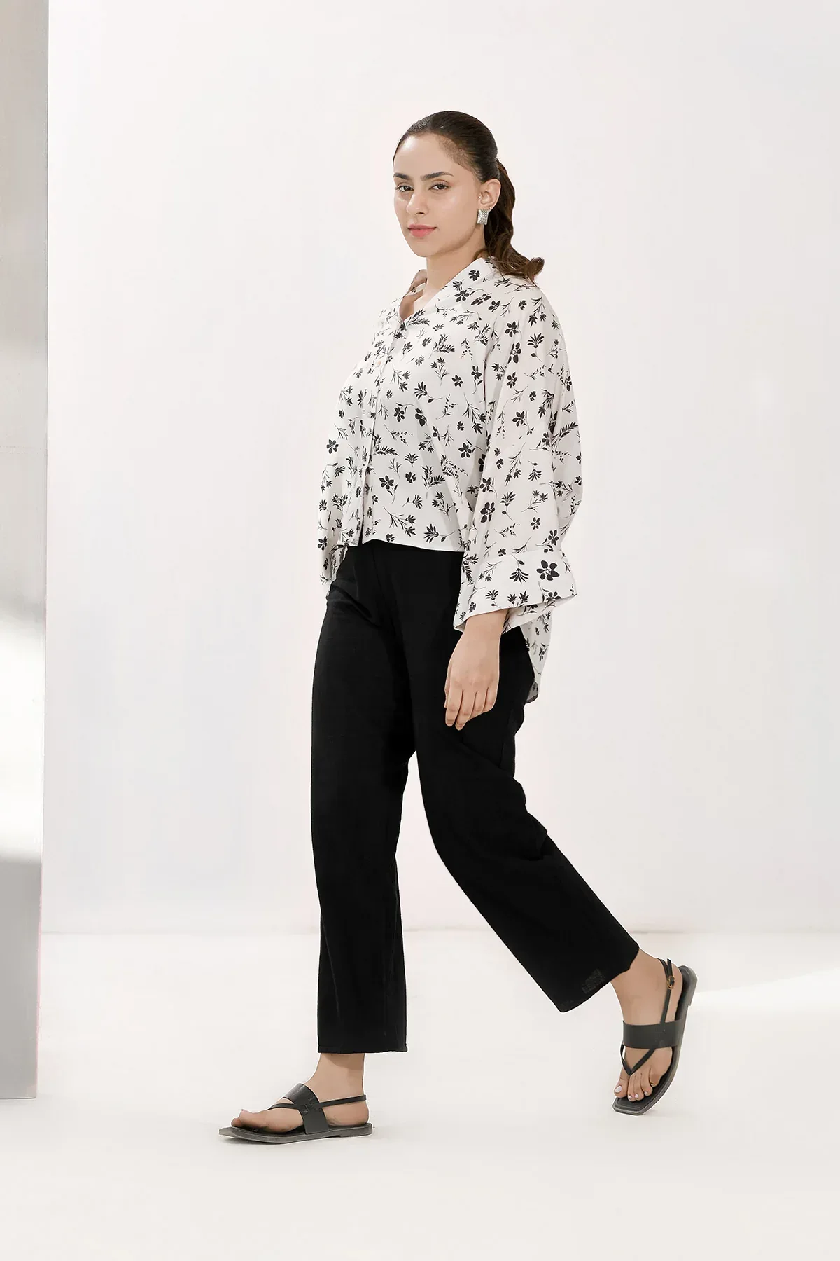 SOLID TROUSER FOR WOMEN - Image 4